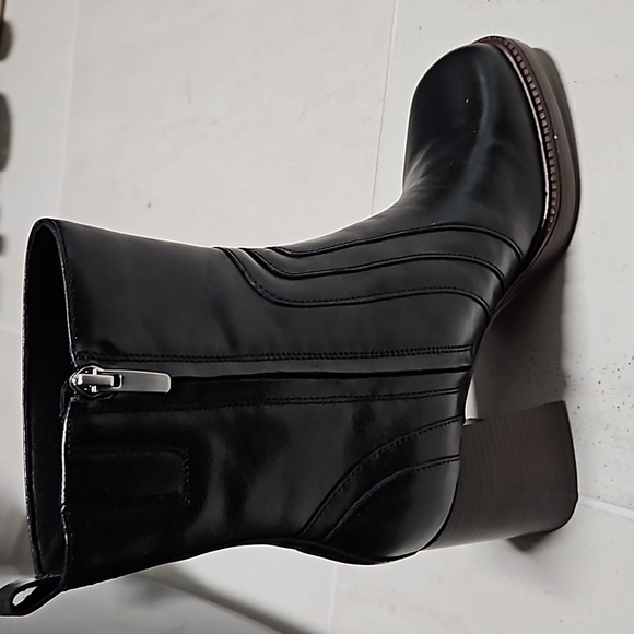 NWOT NINE WEST Women's Donad Mid Calf Boot black 8.5 - Picture 2 of 4